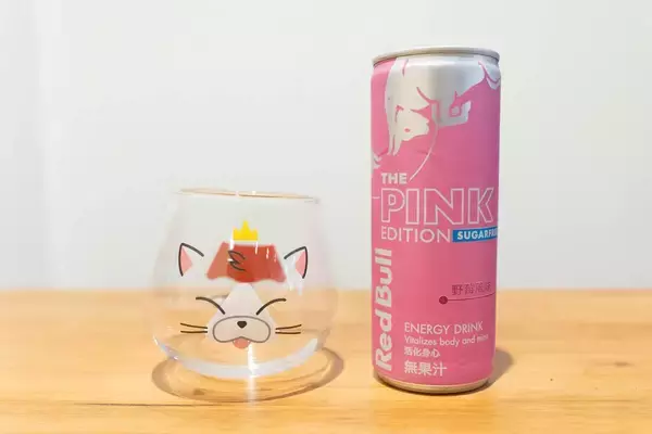 「「レッドブル・ピンクエディションシュガーフリー」をレビュー！野いちごで初夏を感じてみた」の画像