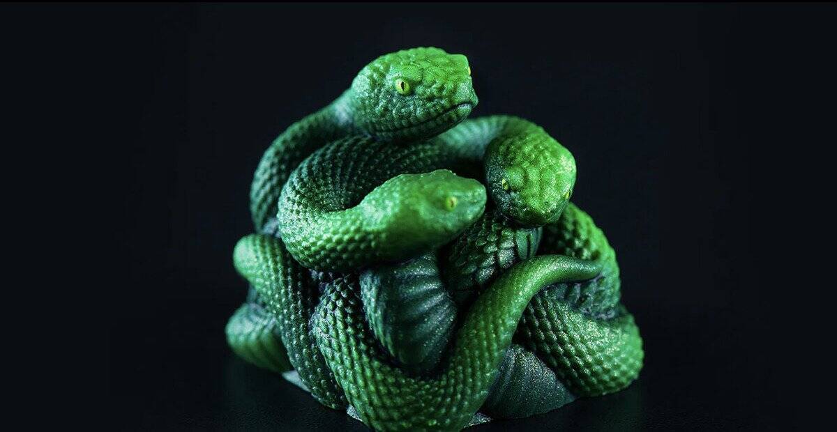 Razer「Artisan Keycap - Triple-Headed Snake Edition」発表、ブランドを象徴する特別なキーキャップはお値段15,980円