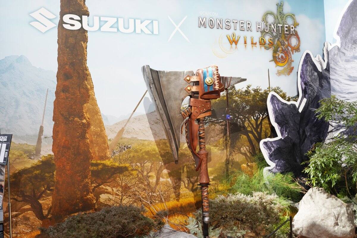 【東京オートサロン2026】スズキブースをフォトレポート！モンハンコラボ車両に大注目！