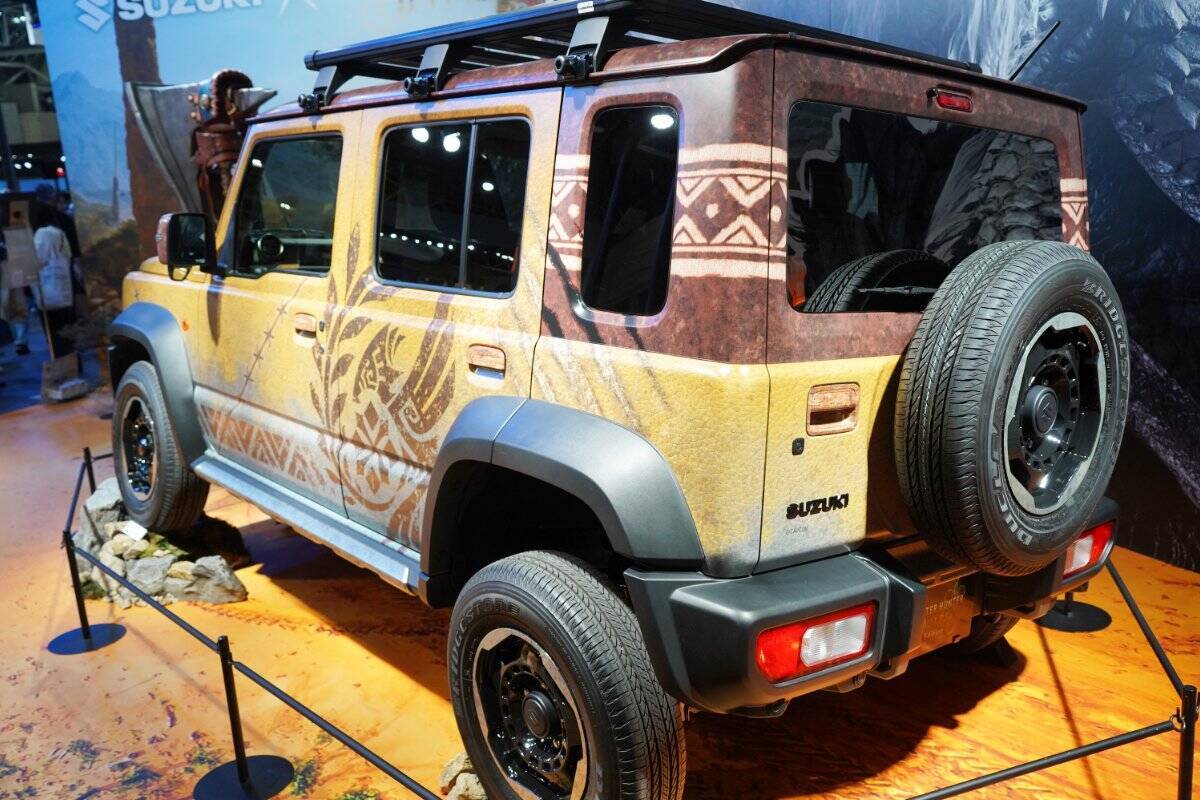 【東京オートサロン2026】スズキブースをフォトレポート！モンハンコラボ車両に大注目！