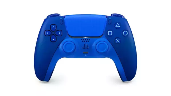 「「DualSense ワイヤレスコントローラー アイコン ブルー スペシャルエディション」が8月6日発売決定！PlayStationを象徴するブルーとネイビーのカラーリング」の画像
