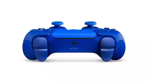 「「DualSense ワイヤレスコントローラー アイコン ブルー スペシャルエディション」が8月6日発売決定！PlayStationを象徴するブルーとネイビーのカラーリング」の画像