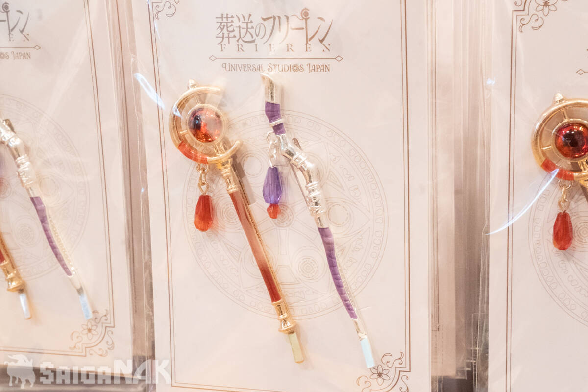 USJ × 葬送のフリーレンコラボショップレポート！全29種のエモすぎるグッズは1月11日まで販売