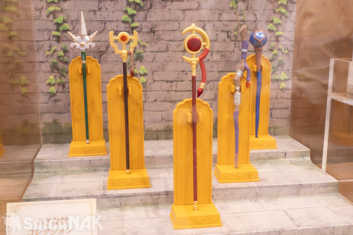USJ × 葬送のフリーレンコラボショップレポート！全29種のエモすぎるグッズは1月11日まで販売