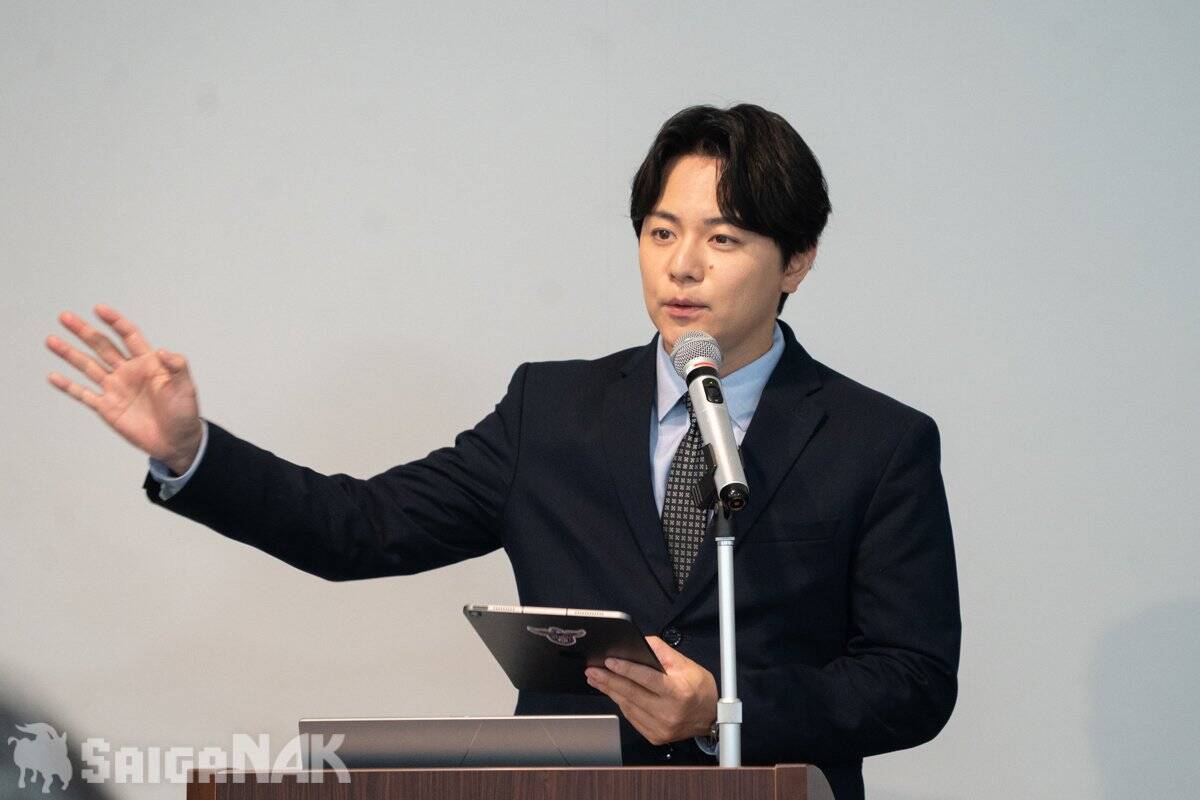 ROGの世界初AIコア搭載ルーター「ROG Rapture GT-BE19000」お披露目！対話でネットワーク設定も可能