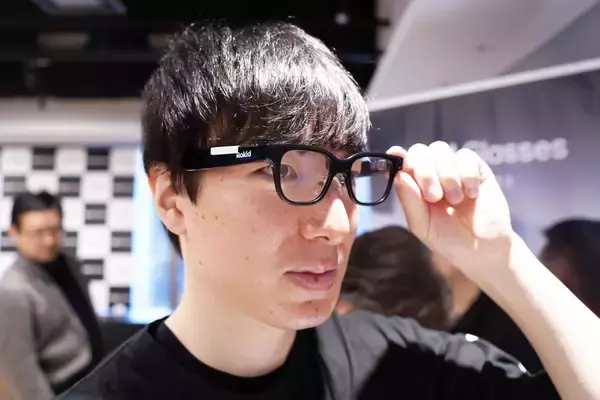 「メガネの完全上位互換になり得る「Rokid スマートAIグラス」がMakuakeで先行販売スタート！実際に製品を試してみた」の画像