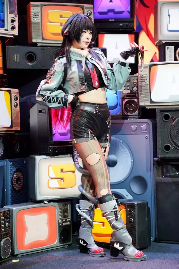 「【TGS2026】「FGO」と「ゼンゼロ」ブースをレポート！原作再現のコスプレイヤーが勢揃い」の画像