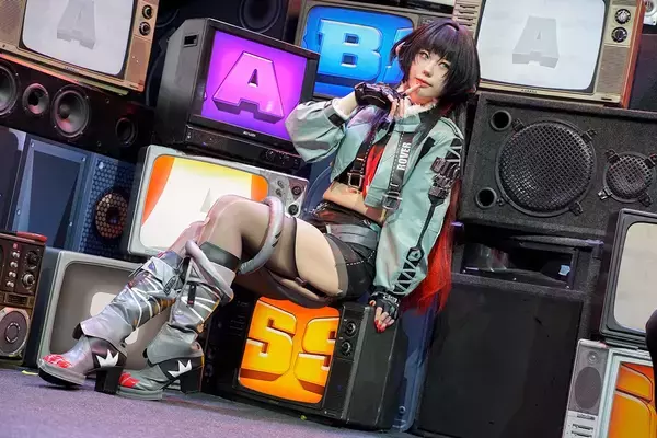 「【TGS2026】「FGO」と「ゼンゼロ」ブースをレポート！原作再現のコスプレイヤーが勢揃い」の画像