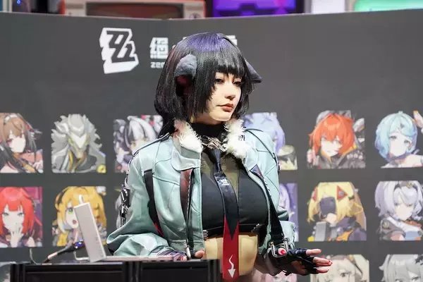 「【TGS2026】「FGO」と「ゼンゼロ」ブースをレポート！原作再現のコスプレイヤーが勢揃い」の画像