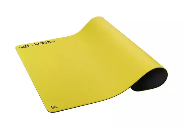 「ROGからチタンコーティング振動板ドライバー採用の軽量ゲーミングヘッドセット「ROG Pelta Core」が発表！Team Vitalityとのコラボゲーミングマウスパッドも登場」の画像