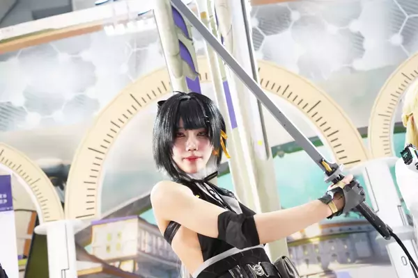 「【コミケ107】企業ブースフォトレポート「鳴潮」」の画像