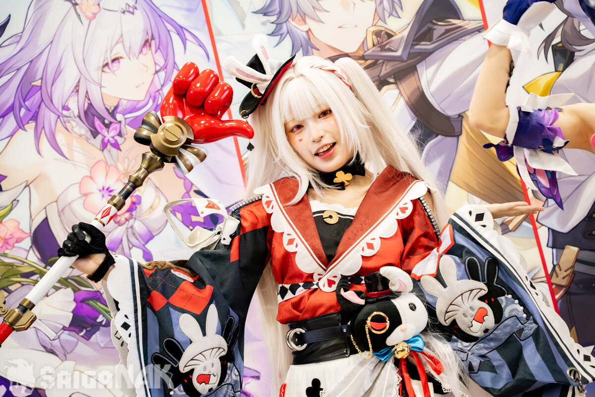 【C108】崩壊：スターレイル×Fate/stay night [Unlimited Blade Works]コラボ記念フォトスポットにコスプレイヤーが登場