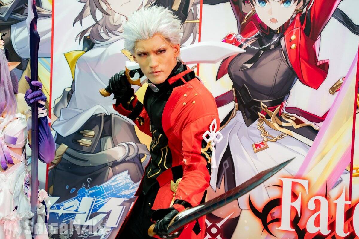 【C108】崩壊：スターレイル×Fate/stay night [Unlimited Blade Works]コラボ記念フォトスポットにコスプレイヤーが登場
