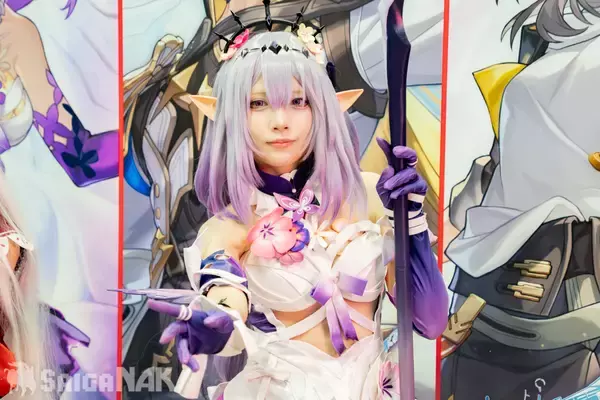 「【C108】崩壊：スターレイル×Fate/stay night [Unlimited Blade Works]コラボ記念フォトスポットにコスプレイヤーが登場」の画像