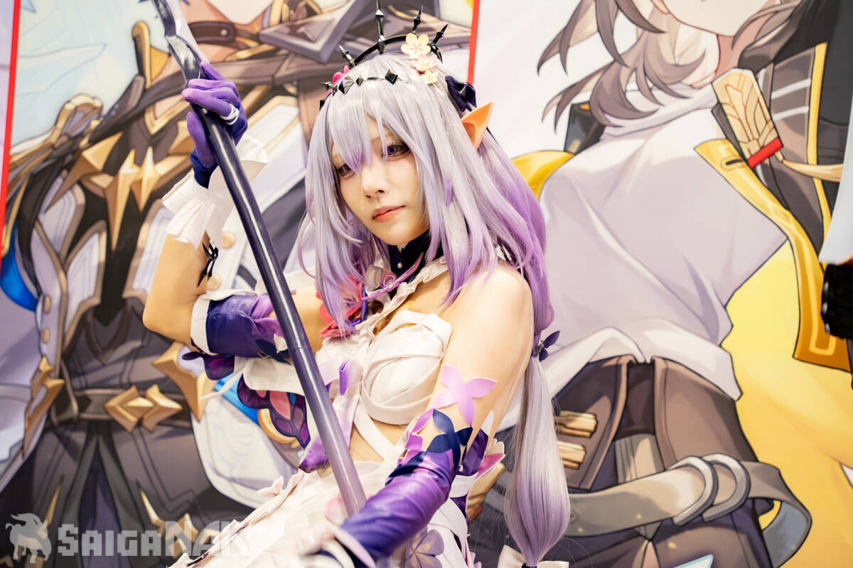 【C108】崩壊：スターレイル×Fate/stay night [Unlimited Blade Works]コラボ記念フォトスポットにコスプレイヤーが登場
