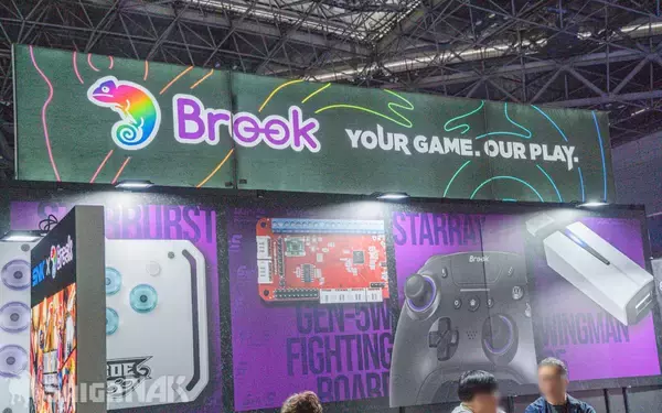 「【EVO Japan 2026】ふもっふのおみせ、Brookブースレポート！コラボデバイスの実物展示や会場限定特価商品など」の画像