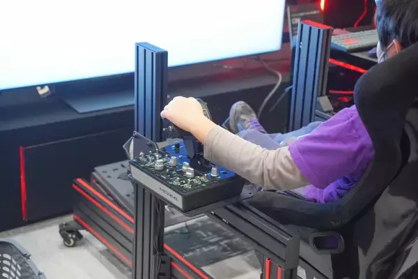 「【東京eスポーツフェスタ2026】「TCL」「めがねmonoや」「eスポーツ英会話」ブースレポート！」の画像