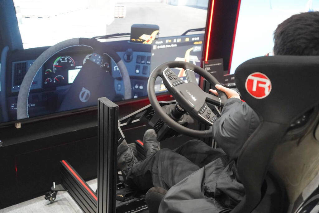 【東京eスポーツフェスタ2026】「TCL」「めがねmonoや」「eスポーツ英会話」ブースレポート！