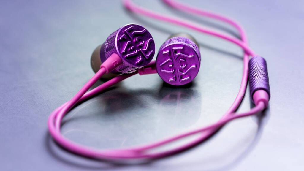 「GRAPHT」から「スト6」コラボの新作アイテムがEVO Japan 2026にあわせて多数登場！描き下ろしアートのアパレルやアケコンiOなど