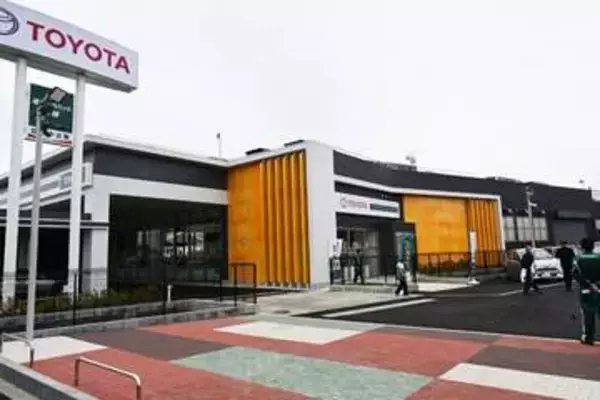 営業時間外でも…24時間利用が可能、電気自動車などの急速充電機を設置　埼玉トヨペット、川越支店が移転オープン　川越支店を川越北支店と統合、国道254号の氷川町交差点の角に