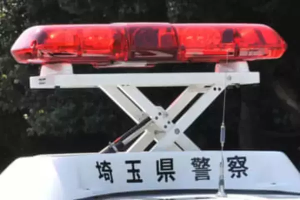 女子大生を車内で暴行…不同意性交等の疑いで男を逮捕　帰宅途中の女性に30分以上にわたって声かけ車に　自宅まで送ることを装い公園駐車場で性交するなどした疑い　「していません」と容疑を否認する53歳