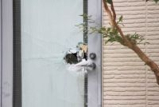 夫婦衝撃…自宅で襲われる　夜にドンドンと窓を割られ飛び起きて悲劇　その後、捕まった闇バイトのリクルーター男…懲役9年を求刑　実行役を激励か「納得できない」　法廷で被害者に「申し訳ない。SNSはやらない」