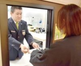 AIを活用して鉄道での忘れ物捜し…年間25万件の忘れ物取り扱う西武鉄道　返還率は約3割、返還率向上へAI活用したシステム導入