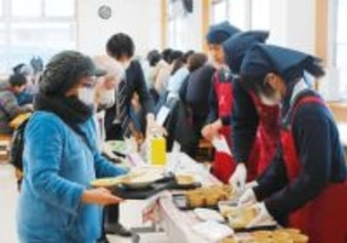 道の駅で限定販売した「梨カレー」　想像以上の売れ行きであっという間に完売　農業高校の生徒が育てた梨を使用