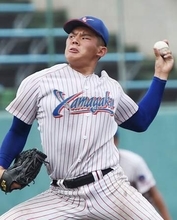 ＜高校野球＞埼玉大会きょう準々決勝　昌平―山村学園の見どころ　昌平は並外れた攻撃力、1番大倉・3番斎藤・9番中島が好調　投打でバランス良い山村学園、エース亀田らキーマン　1番畠山も活躍