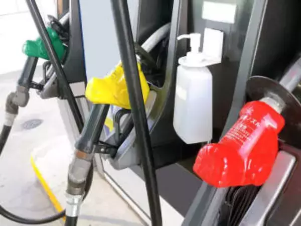 悲鳴…「かなり厳しい」「数字を見るのが怖い」　イラン攻撃で原油相場が急騰→埼玉県内でも燃料価格が急上昇　農家やクリーニング店、不安抱える