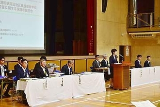 武蔵浦和地区の義務教育学校　3回入札不調で説明会　「3回の不調は大失態」、「進学先がはっきりせず不安」