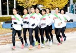 ＜高校駅伝＞悲願の初出場…北関東枠で決めた都大路　「憧れの場所で」心弾ませ見据えるレース　歓喜の涙から1カ月、仕上げは万全　全国大会、あす21日号砲　女子・春日部女チーム紹介