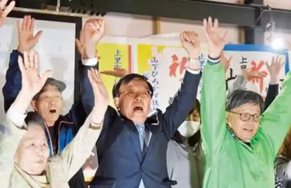 大接戦、薄氷の勝利　埼玉・上里町長選　現職の山下氏が3選　新人2氏を破る　次点とわずか152票差　町民は「継続」か「刷新」かの選択で、継続を選ぶ