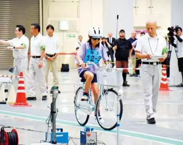 自転車の安全な乗り方を競う　秩父第一小が全国3連覇　「練習通りにうまくいって良かった」　交通安全こども自転車全国大会