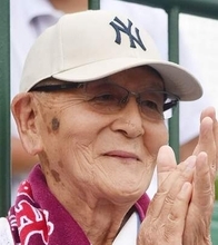 長嶋さんに本塁打献上　熊谷高OB・福島さん　「高校野球は青春」　後輩たちのプレーにエール