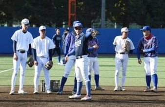 立正大と熊谷商高の野球部が合同練習　両校の監督が立正大硬式野球部の同期　「教える難しさを知った」大学生　学びを得た高校生「ここに近づいていかないと甲子園は行けない」