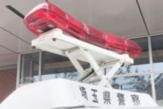 顔面に膝蹴り…男性の鼻骨が折れる　施設職員だった男逮捕、傷害の疑い　「言うことを聞かない」と肋骨も折る　20代男性は凶器で殴られたか「頭にきて」　男は現在アルバイトで42歳