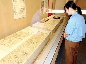 江戸時代の旅のスタイルや文化を紹介　旅の記録「道中記」や案内書、宿駕籠（しゅくかご）の複製など展示　川越市立博物館