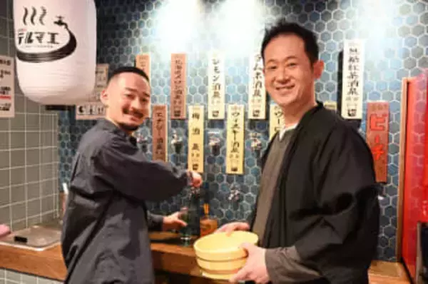 蛇口をひねるとお酒が…居酒屋と銭湯、昭和の世界観　埼玉の商店街に誕生した「大衆酒泉テルマエ」　アルコール離れが進む若者に特化した“逆張り”の営業戦略