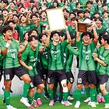 【高校サッカー】埼玉・高校総体決勝　昌平が3大会連続7度目V　西武台を2-1で振り切る　後半主導権握り2得点　全国高校総体へ