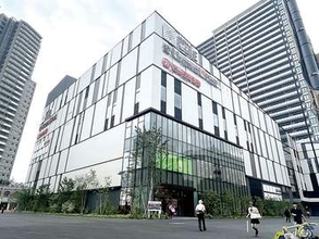 ビックカメラ、JR浦和駅西口にあす29日オープン　同エリアでは18年ぶりの大型家電量販店進出　売り場面積4300平方メートル　スマホ相談ラウンジや美容家電売り場も　若年層、女性客の取り込みへ