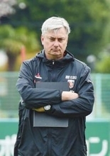 ＜J1浦和＞スコルジャ監督と契約解除　2023年にACL制覇もJ1百年構想リーグでは低迷　「チームには変化が必要」　後任はU-21チーム監督・田中達也氏