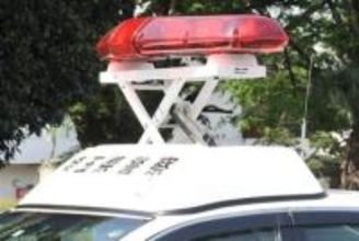 女性死亡…バックの大型トラックが衝突　運転の男、ひき逃げ容疑で逮捕　「事故は分からなかった。逃げたつもりはない」と容疑を否認する運送会社の68歳