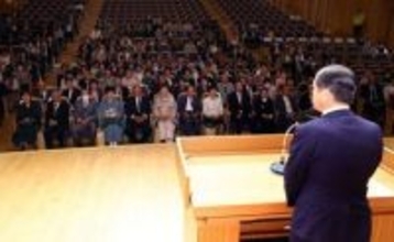 半世紀支え合い、感謝深める　金婚夫婦お祝いの集い 津山会場111組