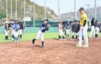 ソフトボール専用球場オープン 平林金属が本拠地を改修