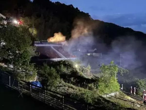 岡山市北区上高田で建物火災　けが人の情報なし
