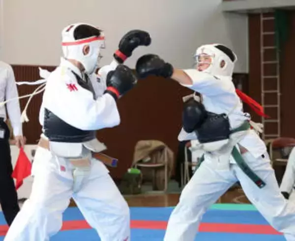 160人が15部門で熱戦 日本拳法岡山県総合選手権