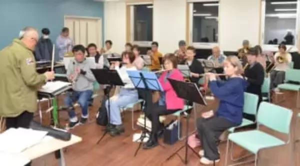 16日、備前吹奏楽フェス 5団体出演　練習成果発揮 会場と一体に