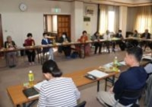 例会で近況報告 会員30人交流　ちまた友の会倉敷支部