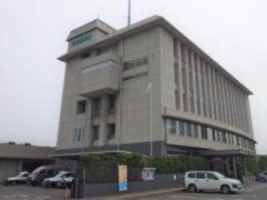 100万円だまし取った24歳の女逮捕　虚偽の借用書使い 容疑で玉島署
